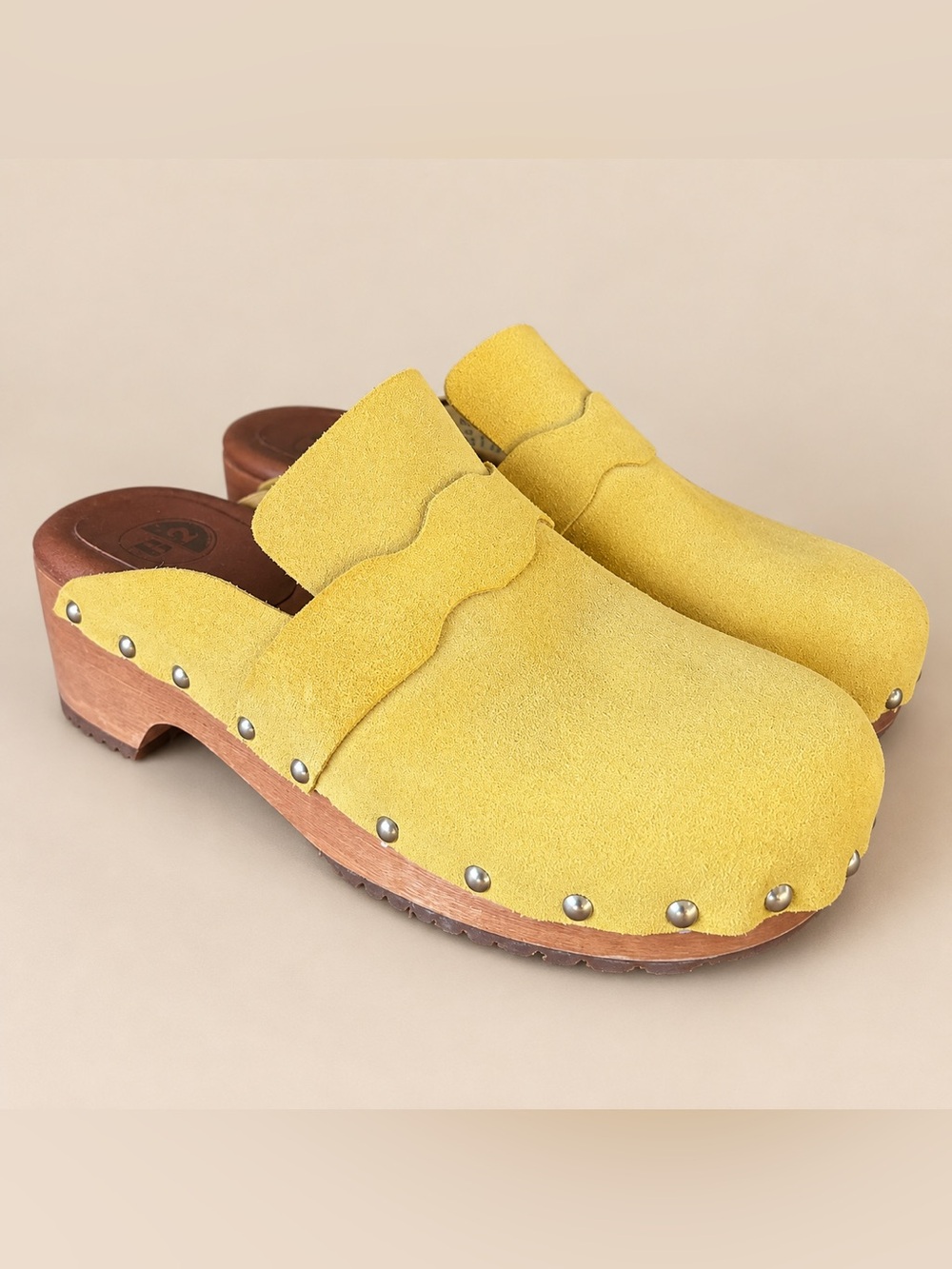 Minimalist Bold Suede B2 Clog 8.5